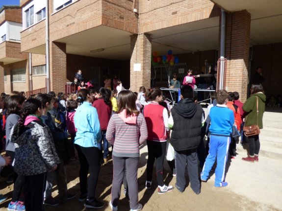 Desde la Comisión de Escolarización recuerdan que hoy finaliza el plazo de presentación de documentación para la escolarización del alumnado.