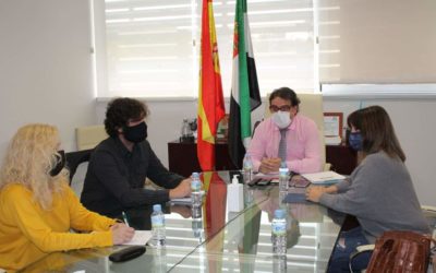 APTO traslada sus inquietudes al Consejero de Sanidad de la Junta de Extremadura con carácter previo al Congreso Iberoamericano sobre Discapacidad.
