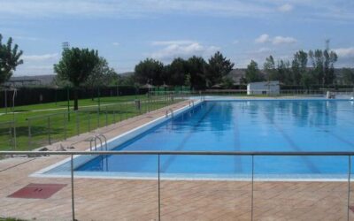 Cierre preventivo del vaso mediano de la piscina municipal.