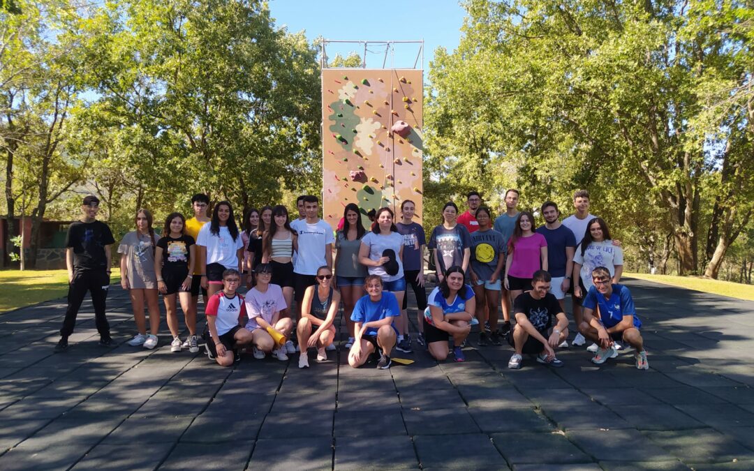 Comienza una intensa Semana de la Juventud con la excursión al Salugral