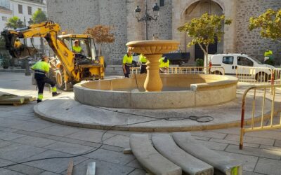 La fuente de la plaza de España será sustituida por una de suelo.