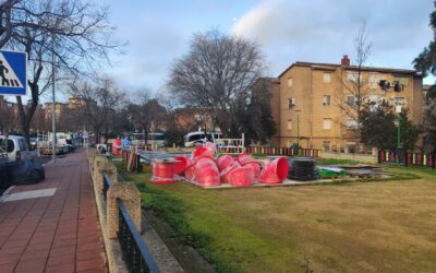 Comienzan las obras de renovación del parque infantil de la Marcha Verde